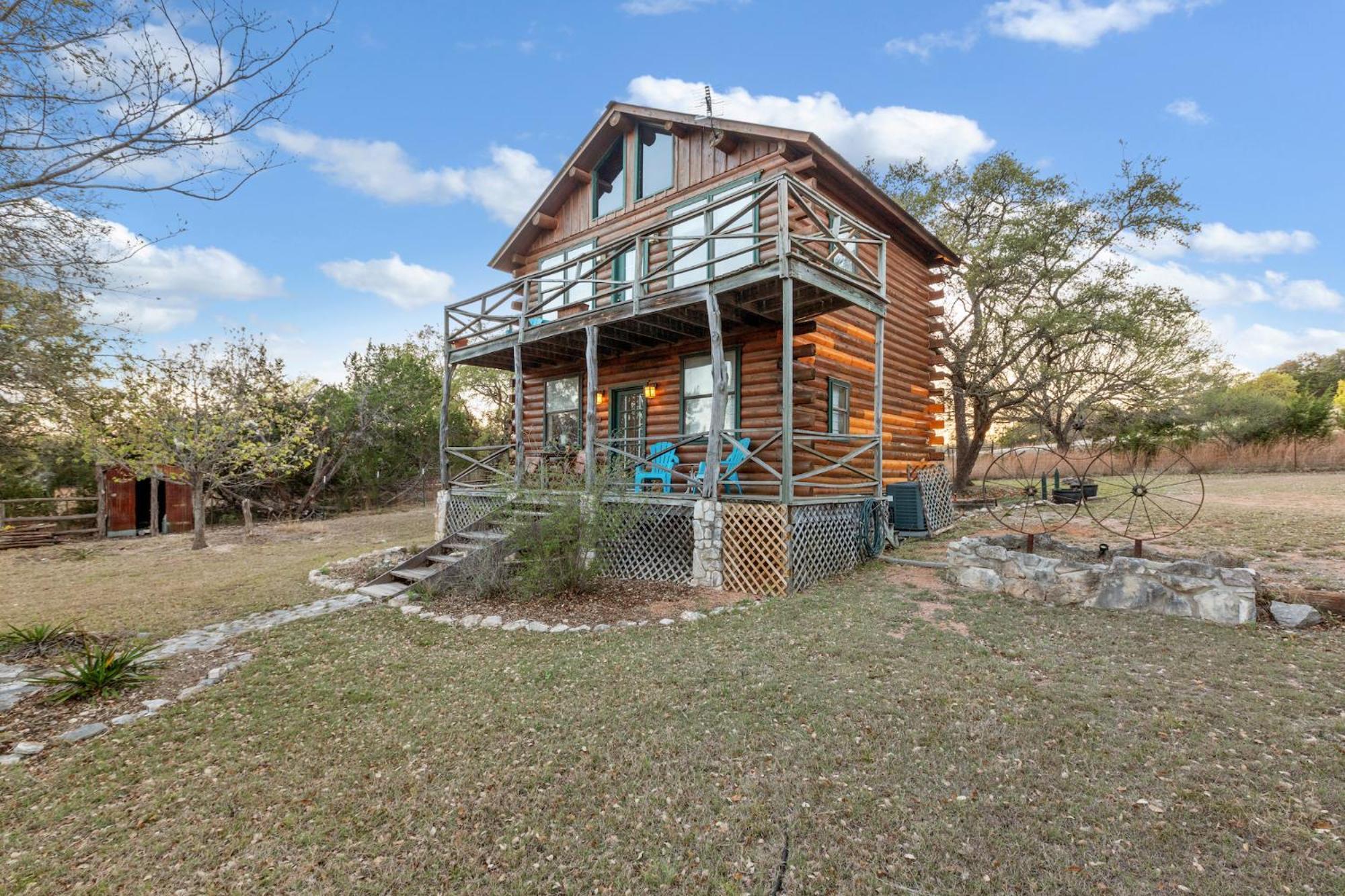 Mighty Oak Log Cabin Fredericksburg Exterior foto